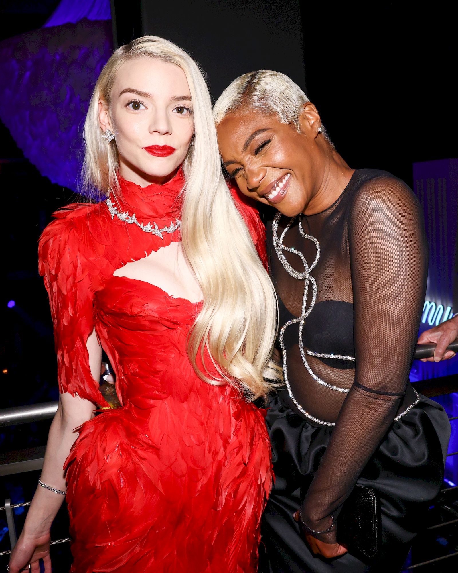 SATJ-074.jpg SATJ-074.jpg