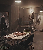 SATJ106-047.jpg
